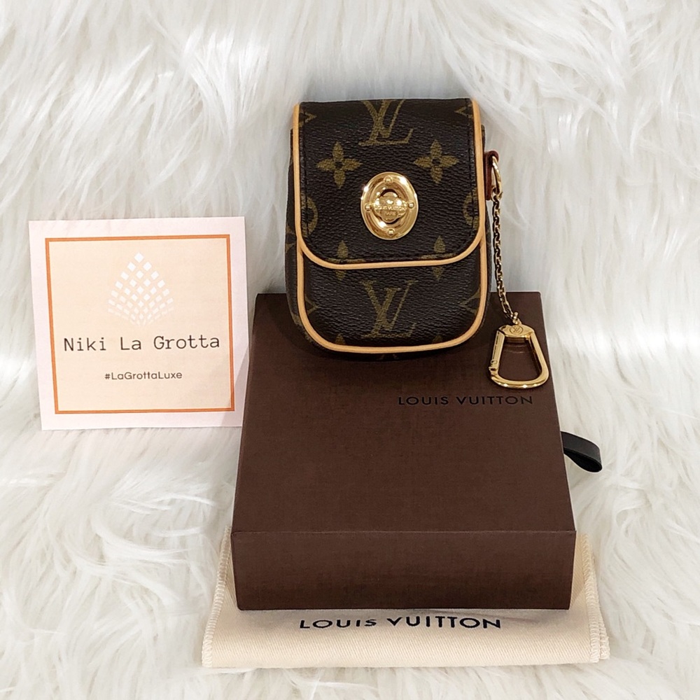 ❌ SOLD ❌ Louis Vuitton Monogram Tulum Pouch ❤️